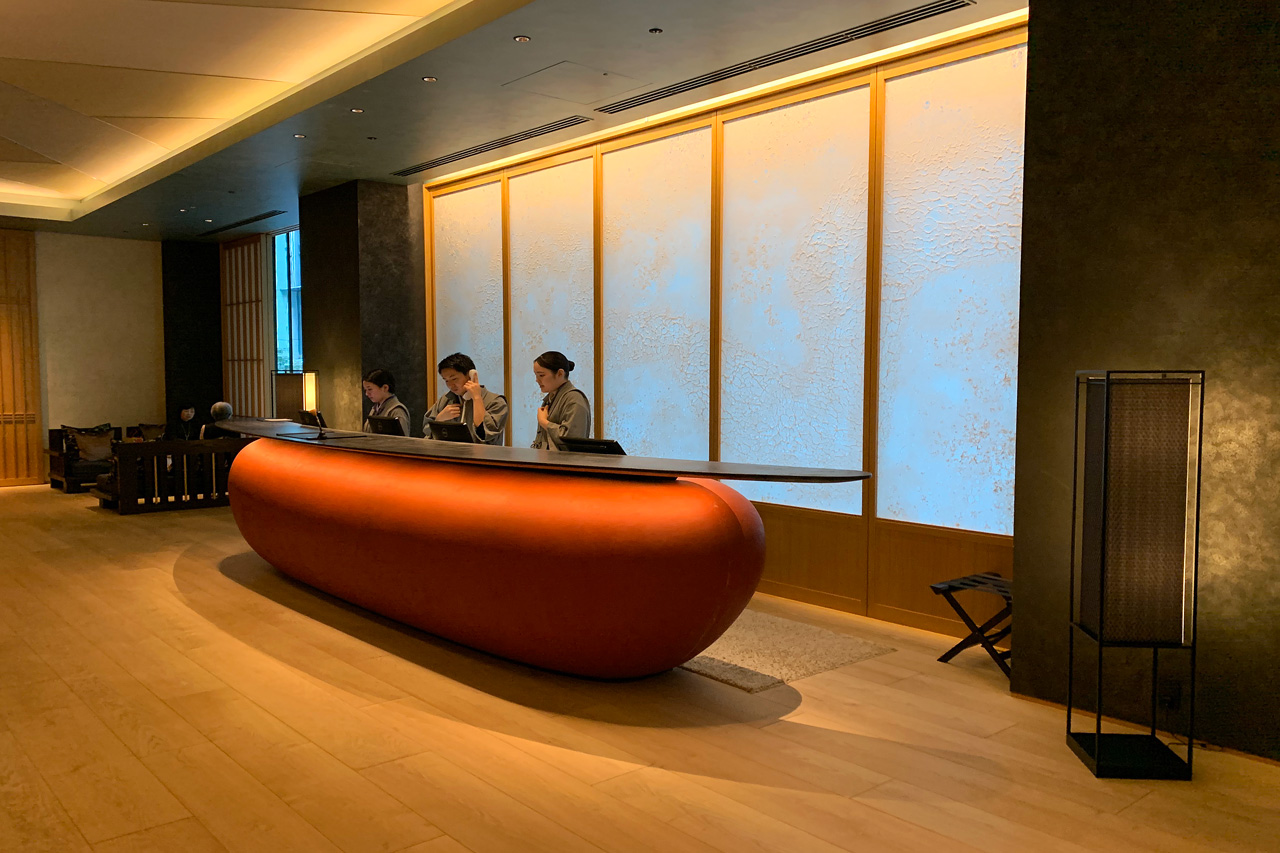 Hoshinoya_Hotel_Tokyo_Japan_reiss_Reisen_Luxushotels_Rezeption