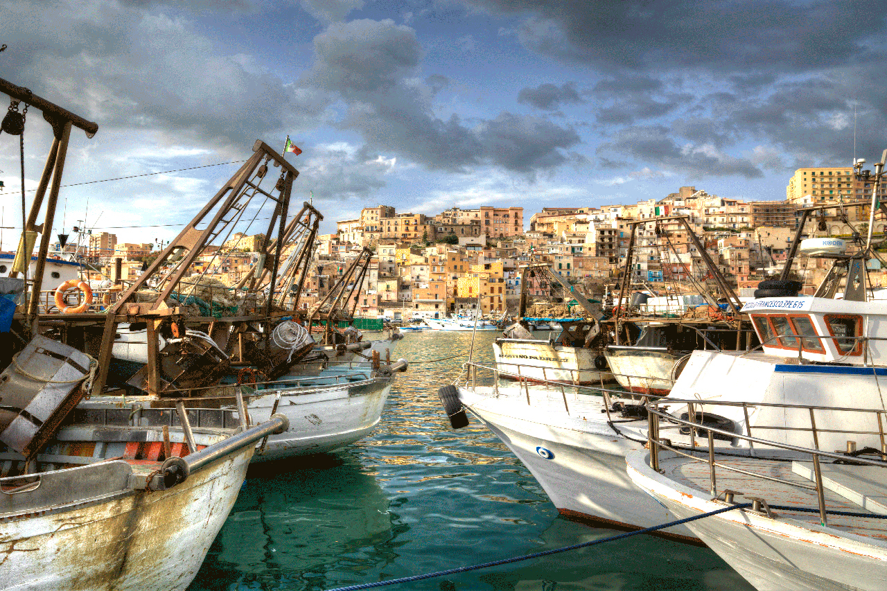 Hafen von Sciacca auf Sizilien fotografiert von Susanne Reiss Geschäftsführerin von REISS Reisen Luxusreisen